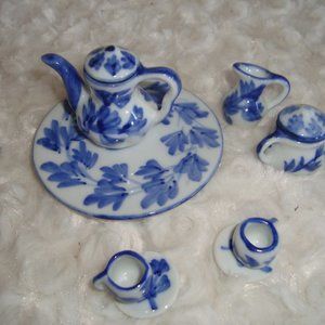 Minature Tiny Tea Set Blue & White
